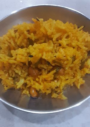 A picture of Capsicum Masala Bhaat with Leftover Rice.