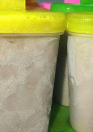 Hình của món Kem Rum Nho Chocolate.