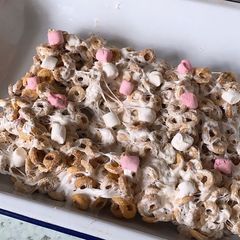 A picture of SW Cheerio Squares(3 syns per square).
