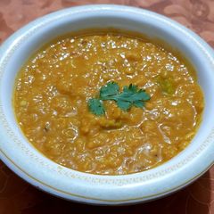 A picture of Dal Masoor.