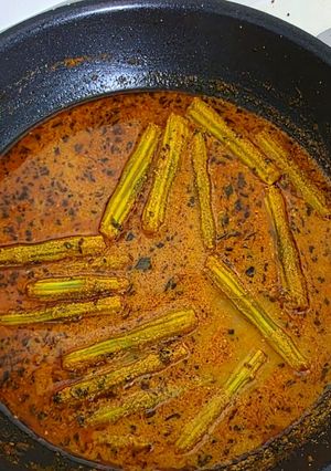 A picture of Drumstick Curry.