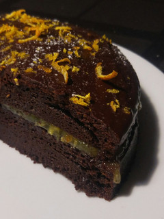 Una foto de Tarta de chocolate y naranja