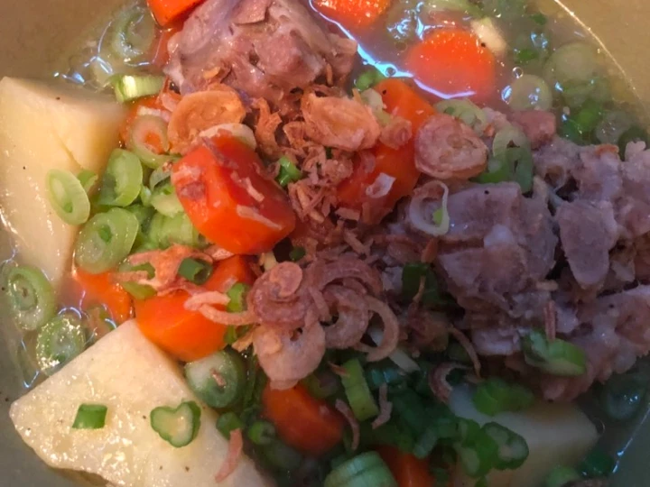 Langkah Mudah untuk Menyiapkan Resep Sop buntut sapi yang Enak