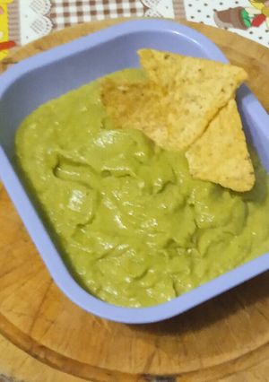 Una foto de Guacamole 🥑🍅🧅