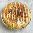 Roti manis topping pedas