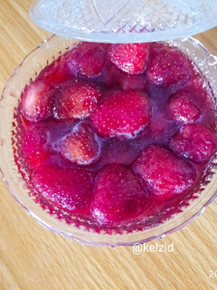 Une photo de Confiture des fraises 🍓🍓