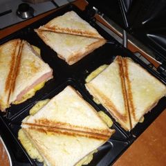 Cheese and ham sandwich A picture of Cheese and ham sandwich.