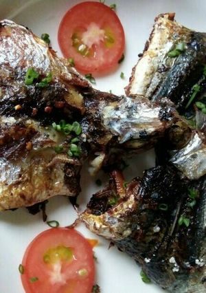 Hình của món Cá chuồn chiên củ nén xứ Quảng.