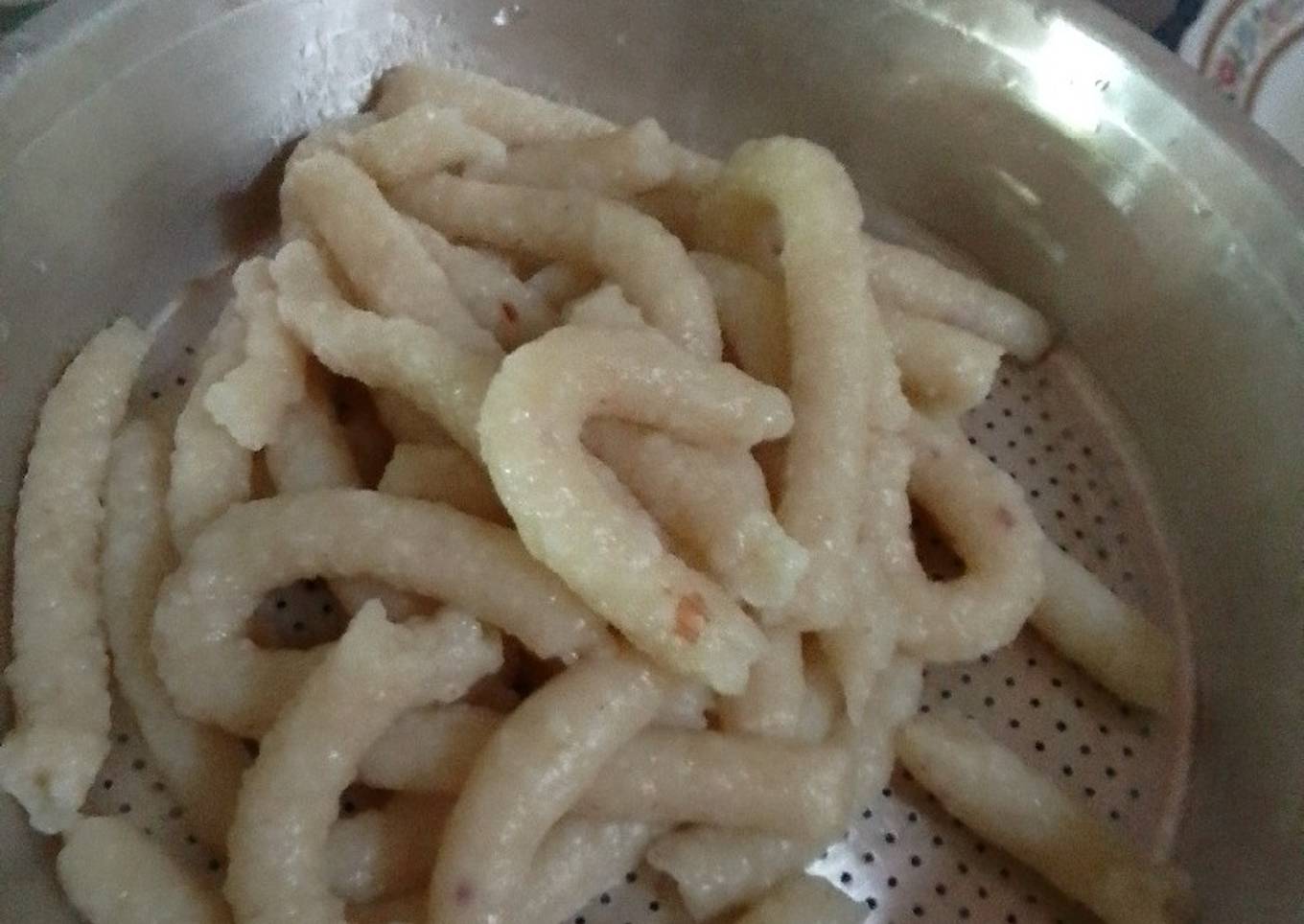 Cilok panjang dari nasi