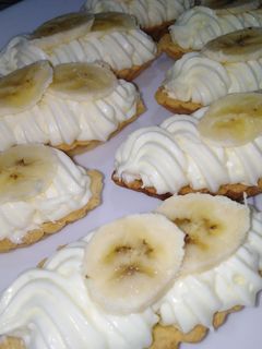 صورة لوصفة تارتولات بكريمة الديبلومات 🍌😋