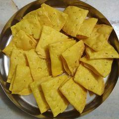 A picture of Yellow fold matri.