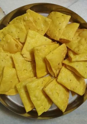 A picture of Yellow fold matri.