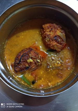 মাছের ডিমের বড়ার ঝাল(macher dimer borar jhal recipe in Bengali) রেসিপির প্রধান ছবি