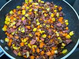 Cơm Gạo Lứt Chiên Lạp Xưởng