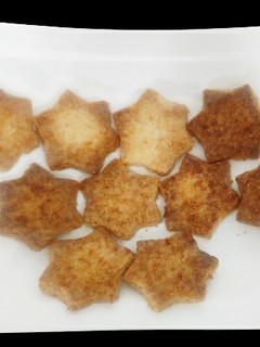 ஸ்டார் கோகோனட் குக்கிஸ் (Star coconut cookies recipe in tamil) செய்முறை முக்கிய புகைப்படம்