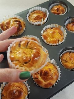 عکسی از دستور نان خرما پیچ فاطمه پز😋