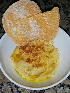 Una foto de Hummus de garbanzos