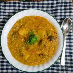 A picture of Quinoa bisi bele bhat.