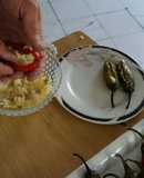 Chiles serranos rellenos de camote, piñones y hongos tipo geras