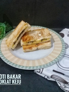 Foto resep Roti Bakar Coklat Keju