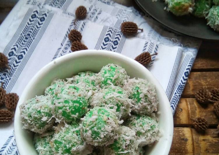 Klepon/Onde-onde/Janda Berisi