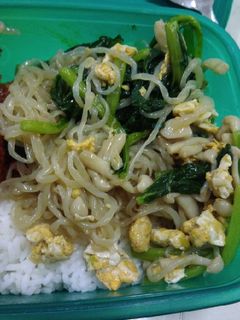 Foto resep Tumis mie shirataki dengan jamur