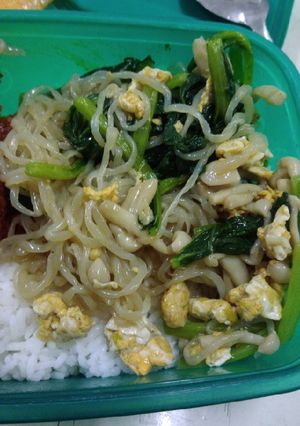 Foto resep Tumis mie shirataki dengan jamur