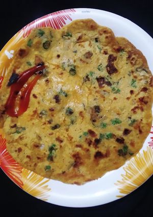 बेसन का चिल्ला(besan ka chila recepie in hindi) रेसिपी मुख्य फोटो