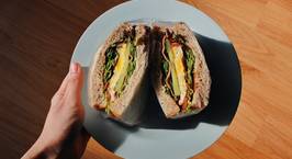 Hình ảnh món Bữa sáng với sandwich cuộn (eat clean)