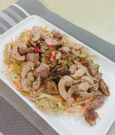 tim cật xào nấm