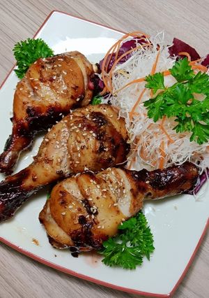 Hình của món Đùi gà nướng.