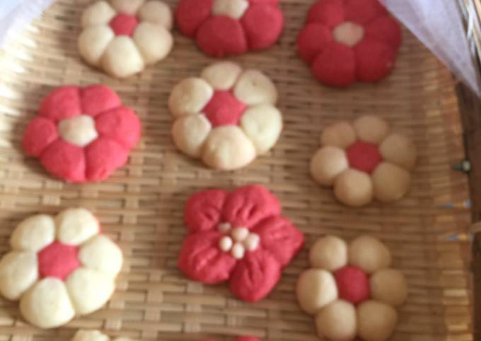 春天烹飪趣 浪漫小紅花餅乾食譜與作法by 小廚娘實驗室 Cookpad