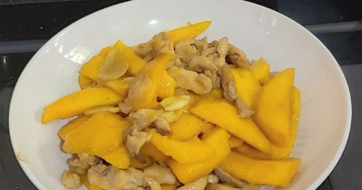 Resep Kai Ba Jao Mongko (Ayam Eseng Mangga) oleh Chusnara - Cookpad