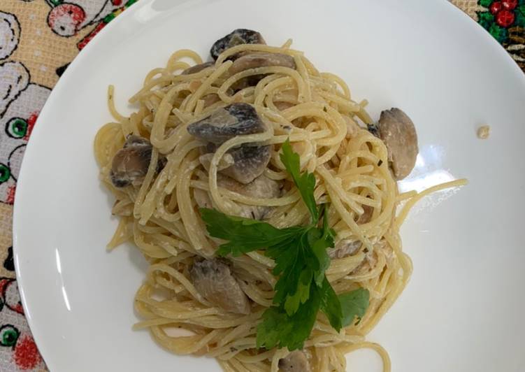 Comment Cuisiner Spaghettis aux champignons à la crème