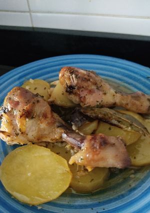 Una foto de Pollo con patatas de matrícula de honor!!! (Thermomix)