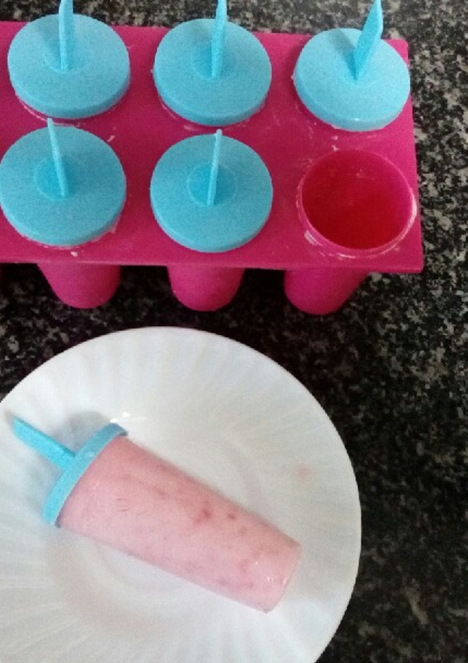 Una foto de Helado light de fresa