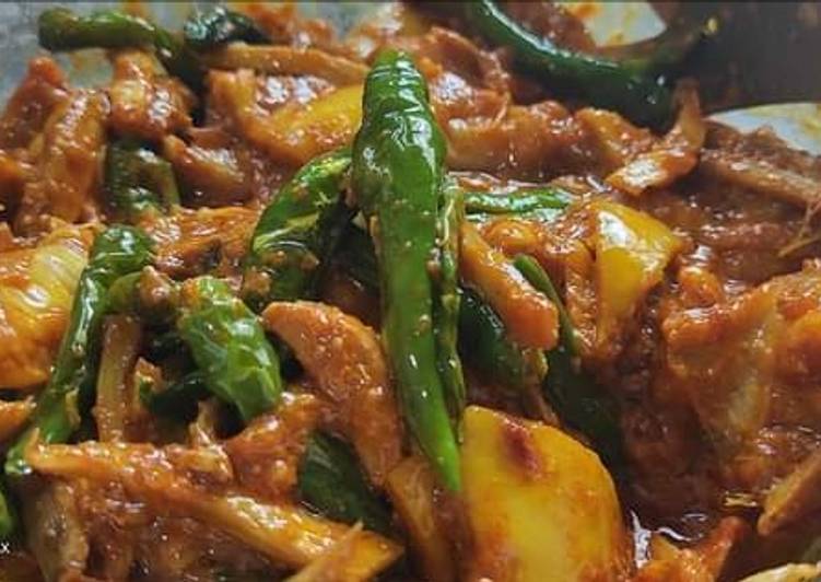 Step-by-Step Guide to Prepare Ultimate Galgal(Hill lemon), Ginger and chilli pickle