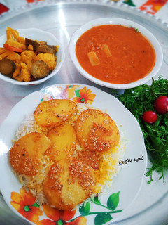 عکسی از دستور تهدیگ سیب زمینی کنجدی 😋👌 مهارتهای پایه ای 7