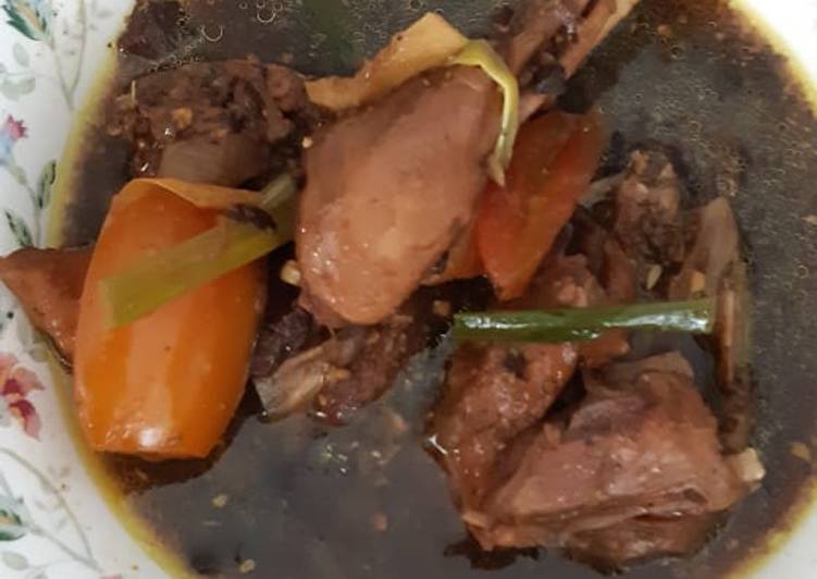 Resep Ayam kluwek yang nikmat