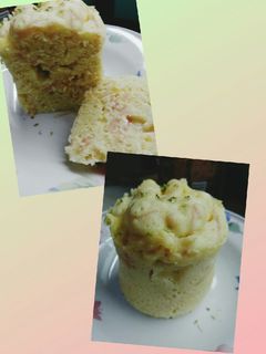 Una foto de Mug cake de jamón y queso(torta en taza en microondas) 😋