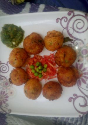 गाजर और मटर के अप्पे (Carrot and Peas appe recipe in hindi) रेसिपी मुख्य फोटो