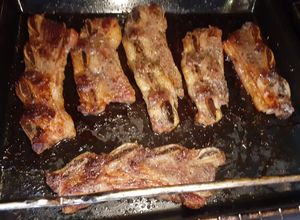 Foto principal de Churrasco al horno acompañado de patatas y boniatos al Romero