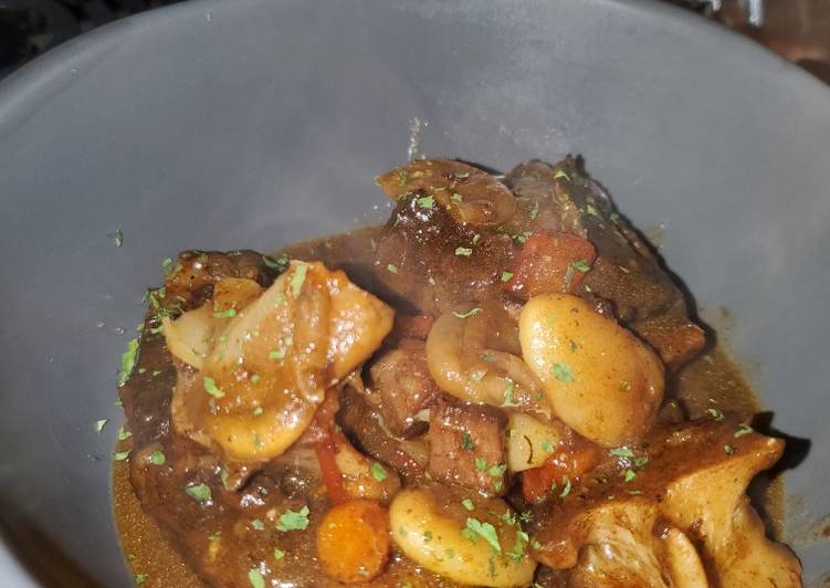 Recipe of Award-winning Pan cooked Oxtail