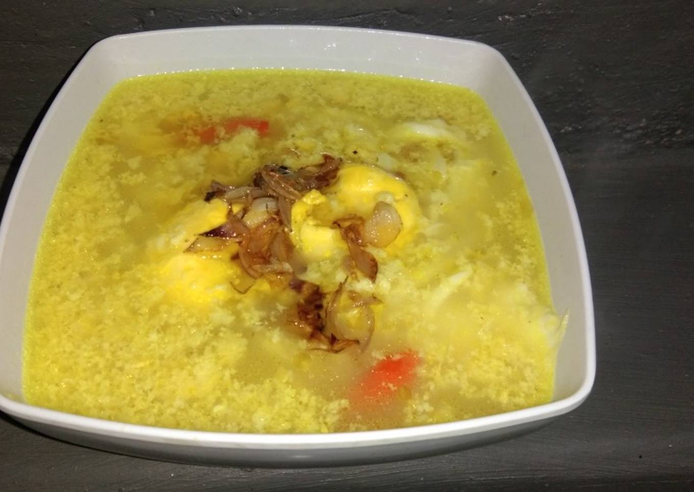 8. Bolloso telur / telur kuah santan