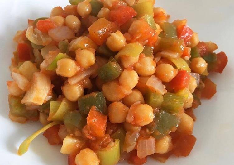Pisto con garbanzos