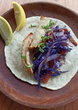 Una foto de Fajitas de pollo y repollo