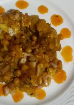 A picture of Samosa Chat.