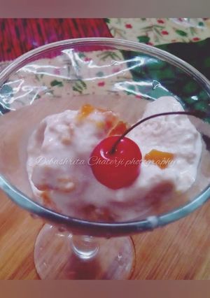 A picture of Peach ice cream.