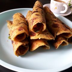 Methi thepla A picture of Methi thepla.