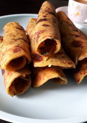 A picture of Methi thepla.